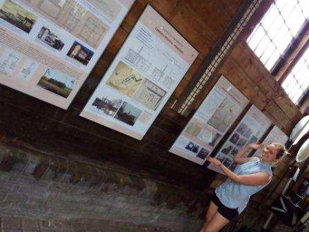 Výstava o železničním vodárenství s autorkou